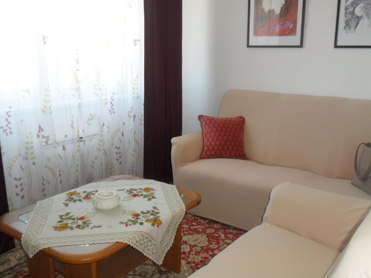 Apartment Pavo Zara Esterno foto